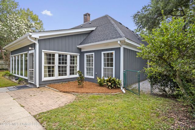 11 Japonica Drive, Pass Christian, MS 39571