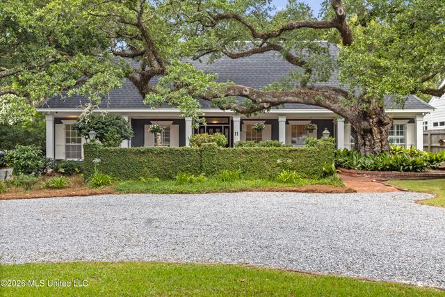 11 Japonica Drive, Pass Christian, MS 39571
