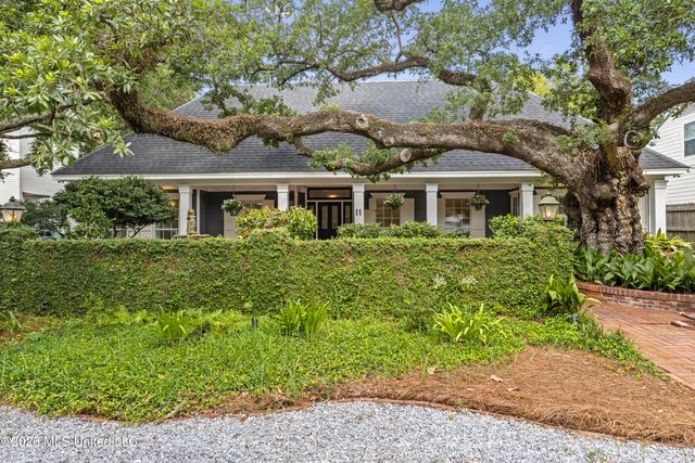 11 Japonica Drive, Pass Christian, MS 39571