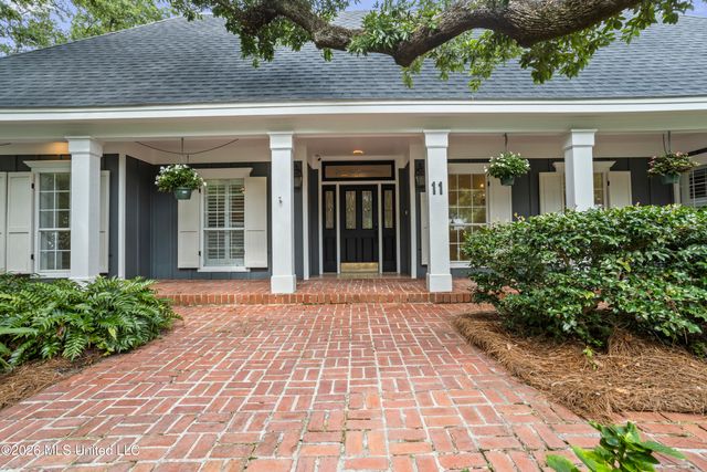 11 Japonica Drive, Pass Christian, MS 39571