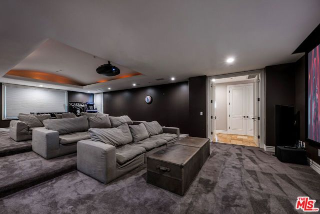 25043 Abercrombie Lane, Calabasas, CA 91302