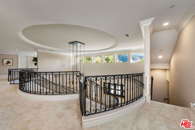 25043 Abercrombie Lane, Calabasas, CA 91302