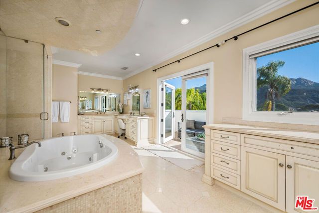 25043 Abercrombie Lane, Calabasas, CA 91302