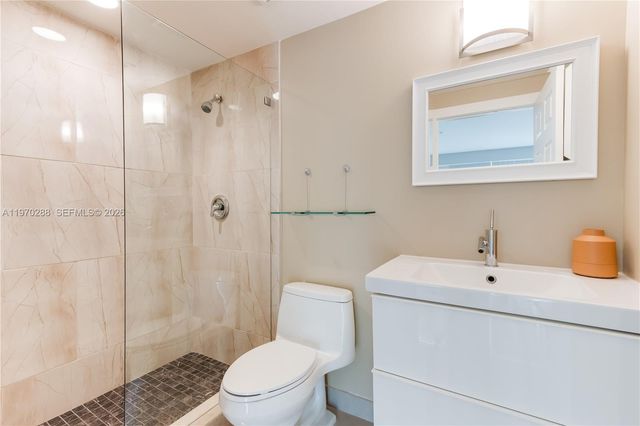 623 NE 8th Ave, Fort Lauderdale, FL 33304