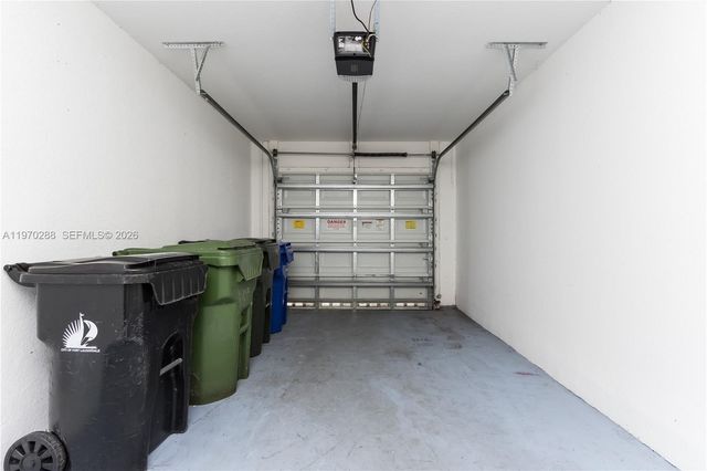 623 NE 8th Ave, Fort Lauderdale, FL 33304