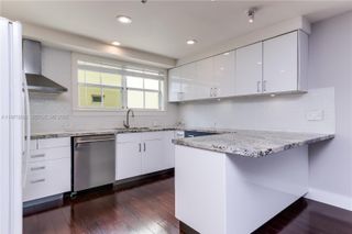 623 NE 8th Ave, Fort Lauderdale, FL 33304