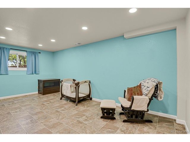 5325 Autumn Hills Ct, Colorado Springs, CO 80919