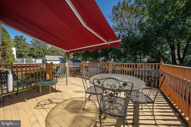 113 ROCKLAND RD, Havertown, PA 19083