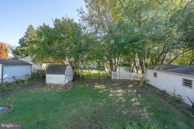 113 ROCKLAND RD, Havertown, PA 19083