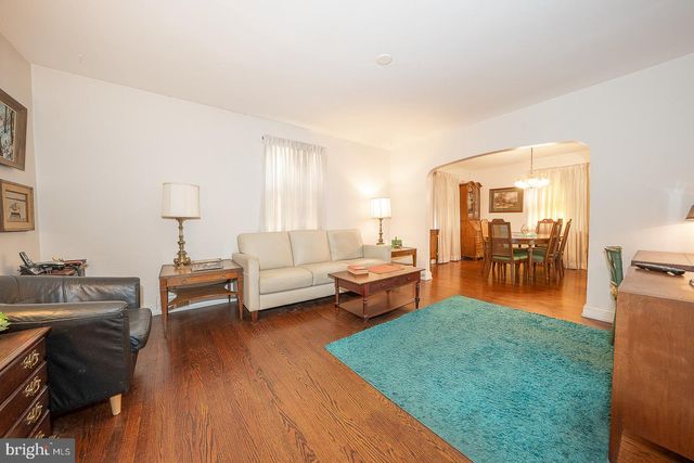 113 ROCKLAND RD, Havertown, PA 19083