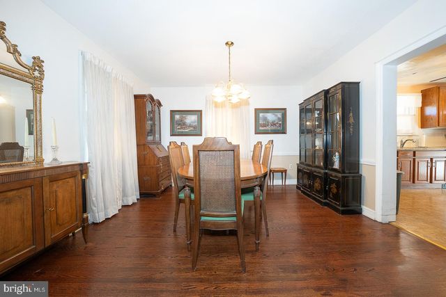 113 ROCKLAND RD, Havertown, PA 19083
