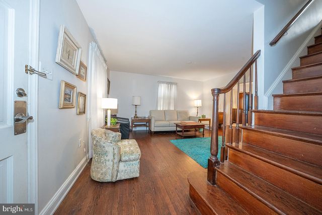 113 ROCKLAND RD, Havertown, PA 19083