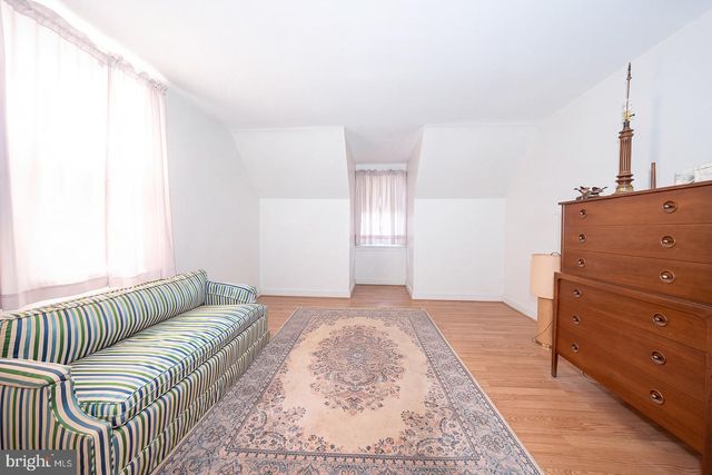 113 ROCKLAND RD, Havertown, PA 19083