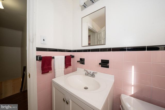 113 ROCKLAND RD, Havertown, PA 19083