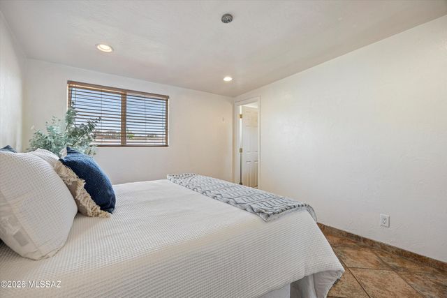 6608 E Mary Drive, Tucson, AZ 85730