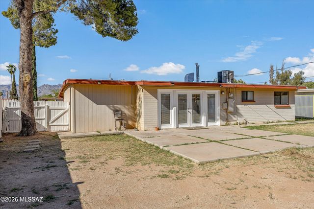 6608 E Mary Drive, Tucson, AZ 85730