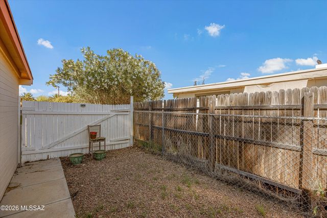 6608 E Mary Drive, Tucson, AZ 85730