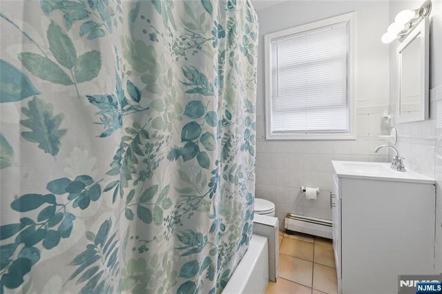 605 Central Avenue, Harrison, NJ 07029