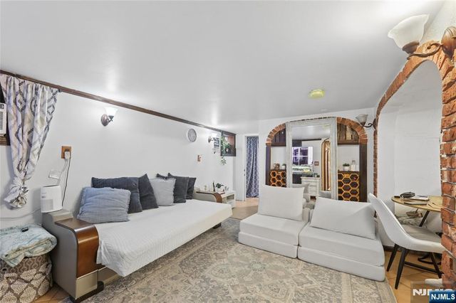 605 Central Avenue, Harrison, NJ 07029