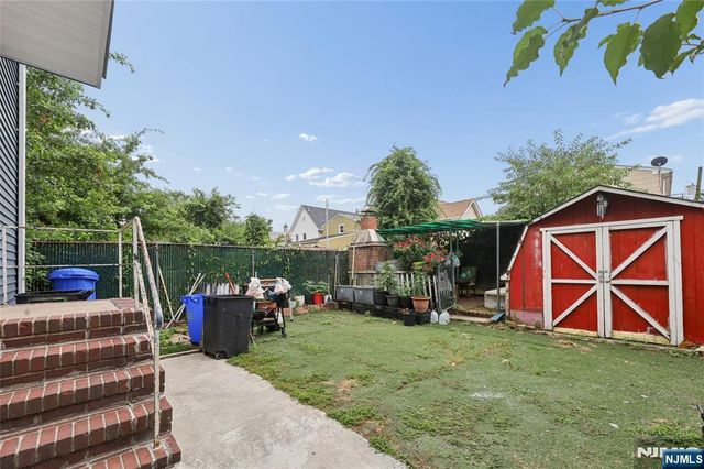 605 Central Avenue, Harrison, NJ 07029
