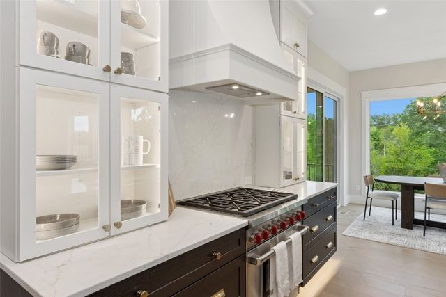 411 MacBride Trail, Solon, IA 52333