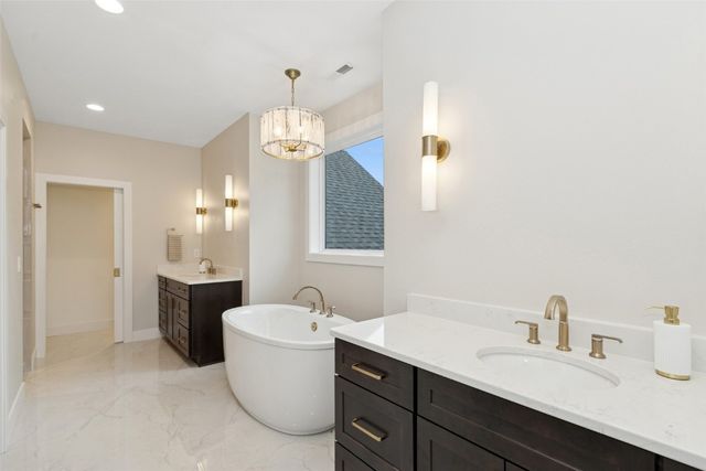 411 MacBride Trail, Solon, IA 52333