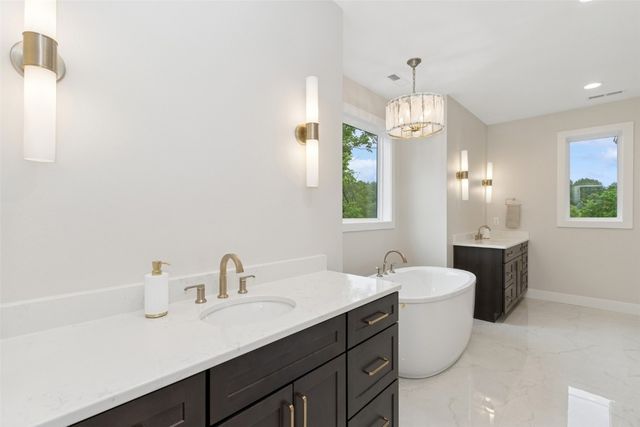 411 MacBride Trail, Solon, IA 52333