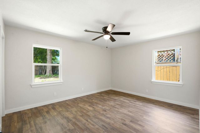 6514 Neff Street, Houston, TX 77074