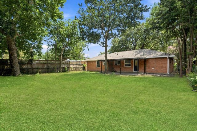 6514 Neff Street, Houston, TX 77074