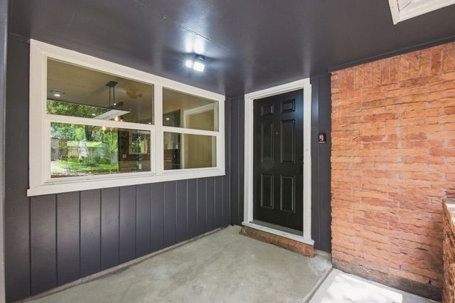6514 Neff Street, Houston, TX 77074