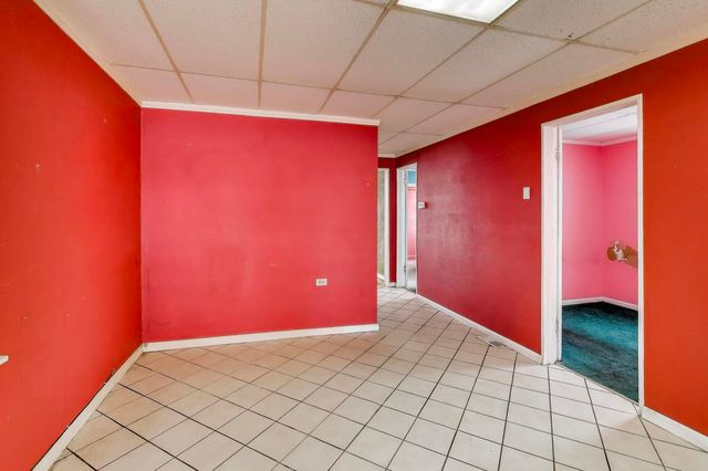 5147 S Campbell Avenue, Chicago, IL 60632