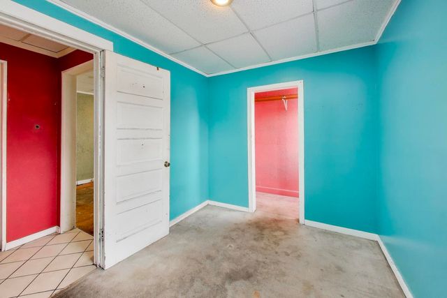 5147 S Campbell Avenue, Chicago, IL 60632