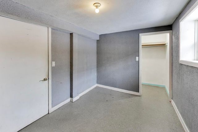 5147 S Campbell Avenue, Chicago, IL 60632