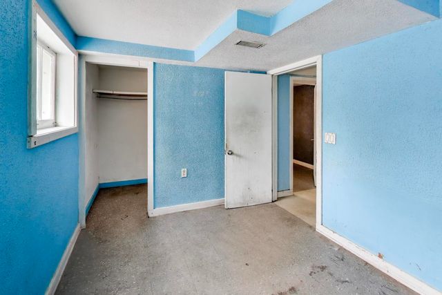 5147 S Campbell Avenue, Chicago, IL 60632