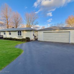 3895 Avalon Court, Austintown, OH 44515