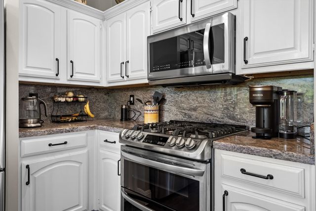 5208 Yacht Club Drive, Rockwall, TX 75032