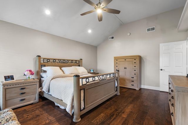 5208 Yacht Club Drive, Rockwall, TX 75032