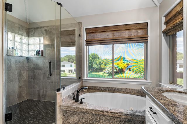 5208 Yacht Club Drive, Rockwall, TX 75032