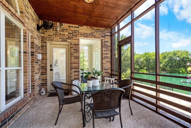 5208 Yacht Club Drive, Rockwall, TX 75032