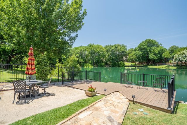5208 Yacht Club Drive, Rockwall, TX 75032