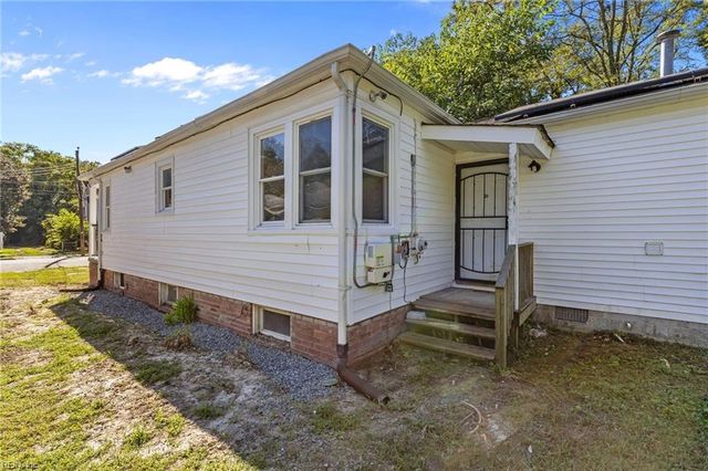 109 Frissell ST, Hampton, VA 23663