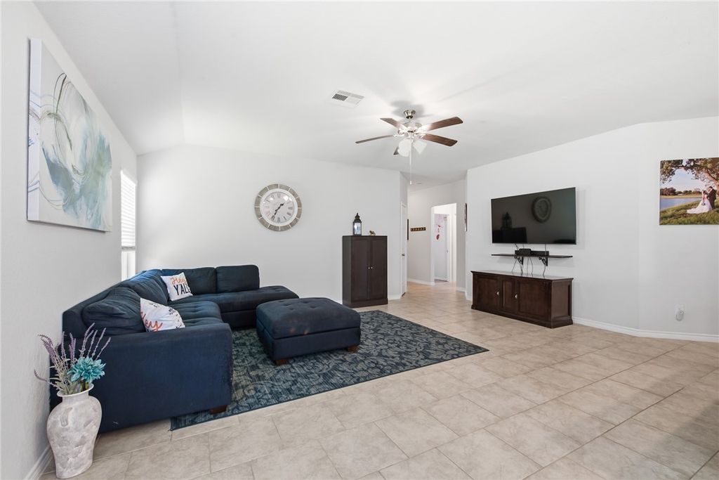 1933 Cartwright Street, Bryan, TX 77807 — photo 5