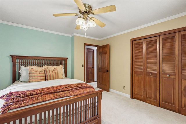 127 E Maple Street, Fruitport, MI 49415