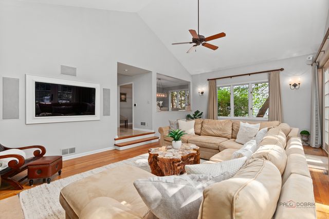430 N Western Avenue, Lake Forest, IL 60045