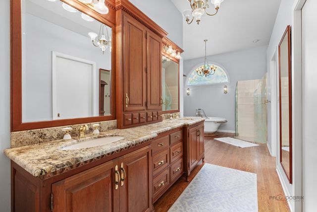 430 N Western Avenue, Lake Forest, IL 60045