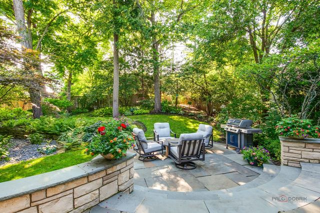 430 N Western Avenue, Lake Forest, IL 60045