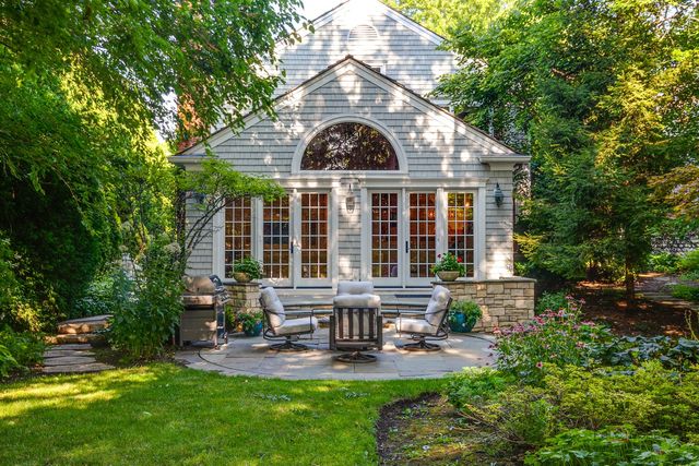 430 N Western Avenue, Lake Forest, IL 60045