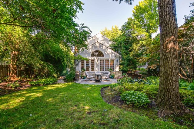 430 N Western Avenue, Lake Forest, IL 60045