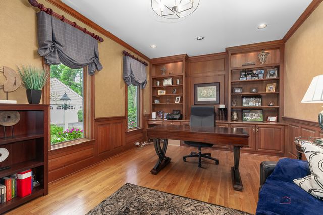 430 N Western Avenue, Lake Forest, IL 60045