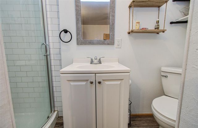 1779 County Road 151, Columbus, TX 78934